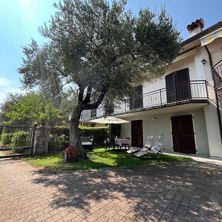 Relax In The Olive Grove Apartment Toscolano Maderno Bagian luar foto