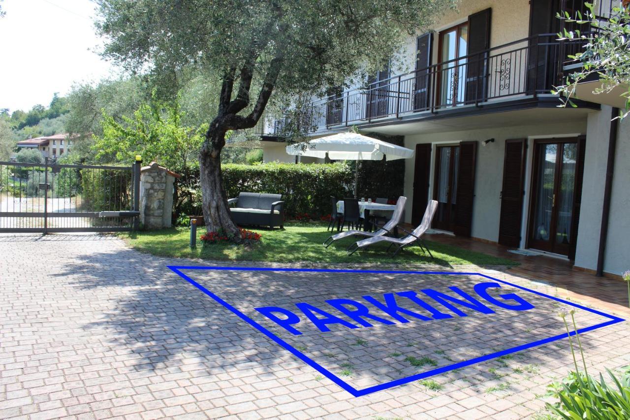 Relax In The Olive Grove Apartment Toscolano Maderno Bagian luar foto